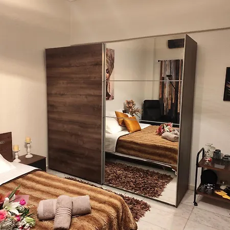 Vip Apartman Véria